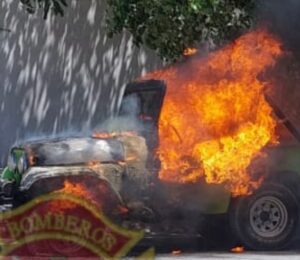 Se quemó un jeep en el centro de Claromecó