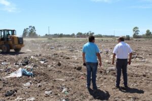 Residuos: Sánchez visitó la nueva cava de Lisandro de La Torre 2600