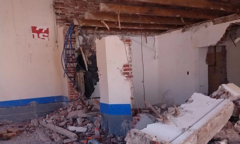 Puan: Un hombre murió aplastado por una viga en una demolición