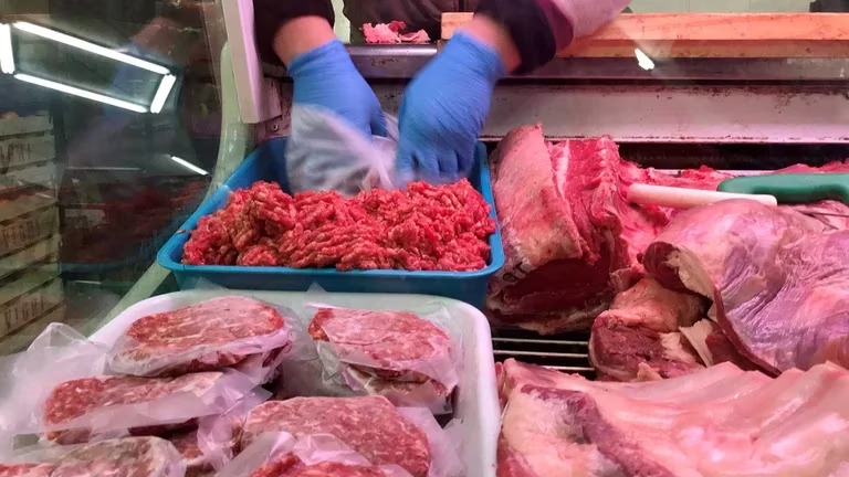 Massa lanzará un descuento de 10% para la compra de carne con débito