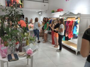 En Chacabuco 379: Inauguró “Amaranthus” un lugar de ropa femenina