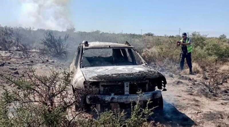 Vuelco e incendio: Claromequenses accidentados en Rio Negro, resultaron ilesos