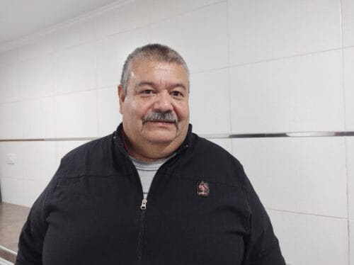 Abel Gómez: “Los municipales trabajando en blanco, somos indigentes”