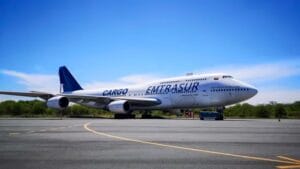 Avión venezolano-iraní retenido en Ezeiza dejó el país luego de un año y 8 meses