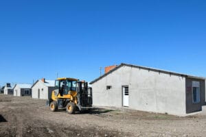 Bahía Blanca: Kicillof suscribió convenio para obras de infraestructura social básica