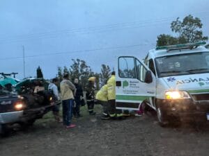 Accidente en la ruta: Tres personas hospitalizadas