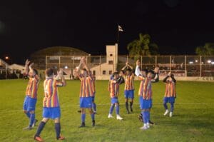 Fútbol: Colegiales es finalista de la Copa Ciudad