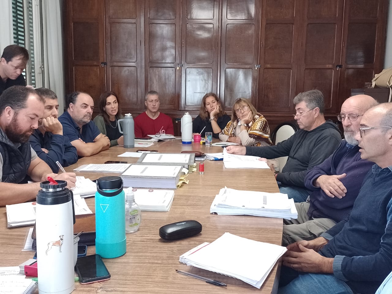 Concejo: Hacienda recibió a Garcimuño, Drugos y Rossi