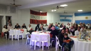 (Video) El Club Quilmes homenajeó a excombatientes con una cena show