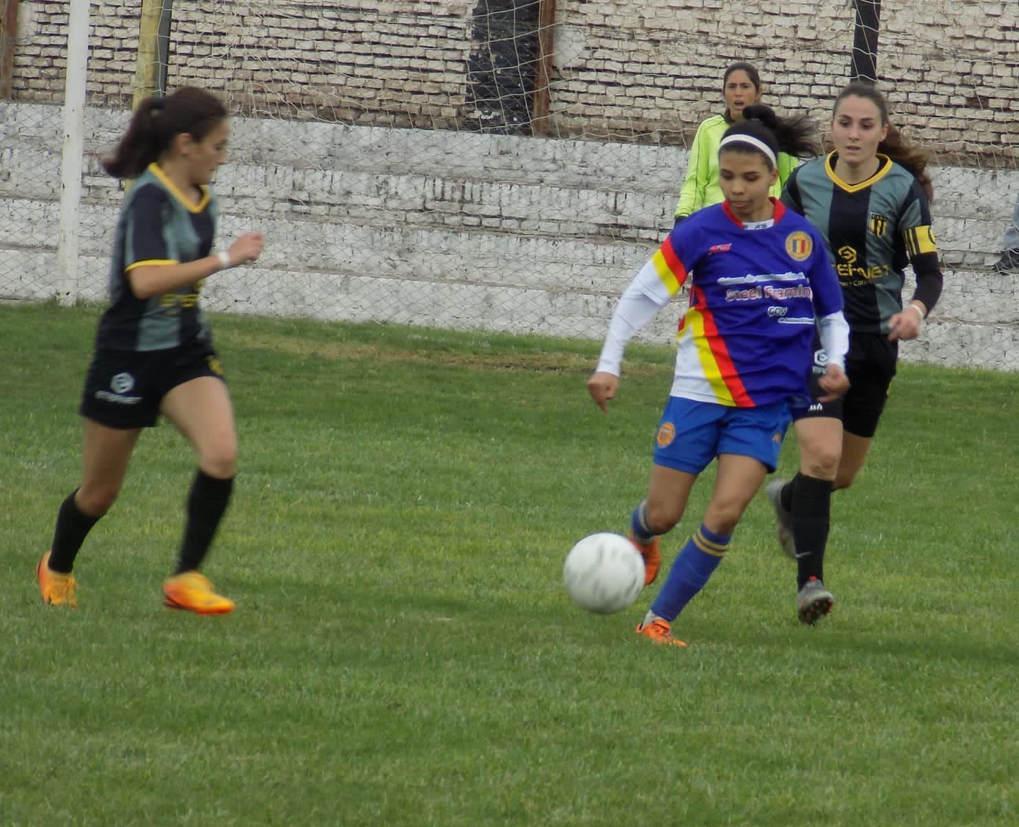 Futbol Femenino: goleó Huracán, ganaron Argentino, Garmense, Cascallares y Colegiales
