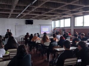 Bonaerenses: Charlas informativas sobre disciplinas culturales en escuelas