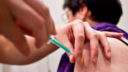 Chaves: Se agotaron las  vacunas antigripales para mayores de 65 años