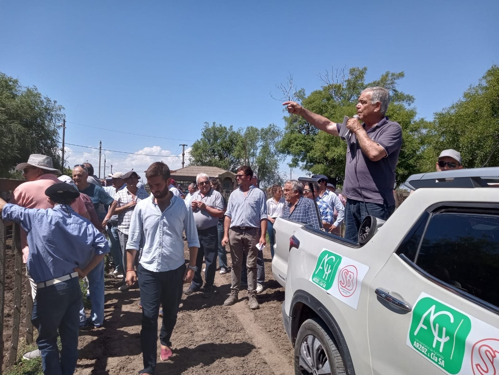 Arzoz & Cía., remata en la Feria de la Sociedad Rural