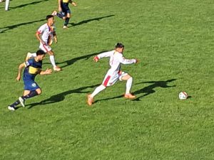 Fútbol de Primera: Huracán Ciclista único puntero del Apertura