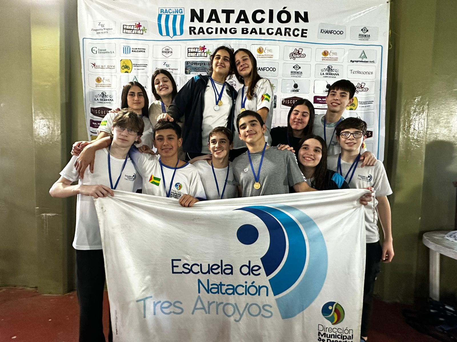 Natación: excelentes resultados en el Regional de Balcarce