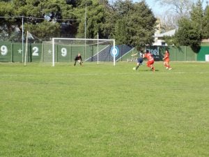Fútbol femenino: Ganaron Colegiales, El Nacional, Argentino y Garmense