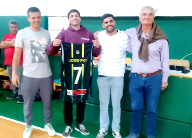 Básquet: Costa Sud agasajó a Germán Haag
