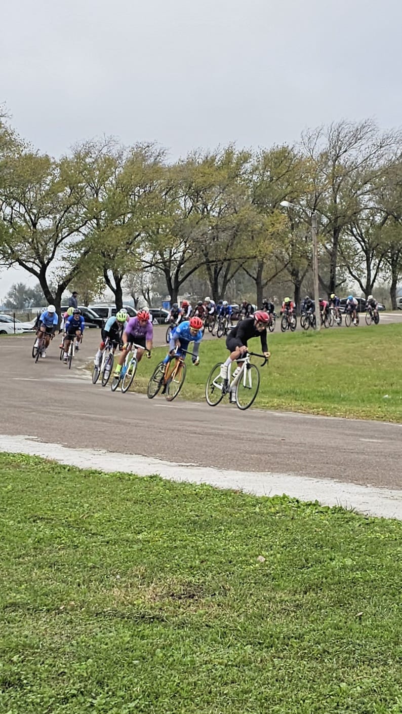 Ciclismo: Buenos logros de Flores y Valerga en Tapalqué
