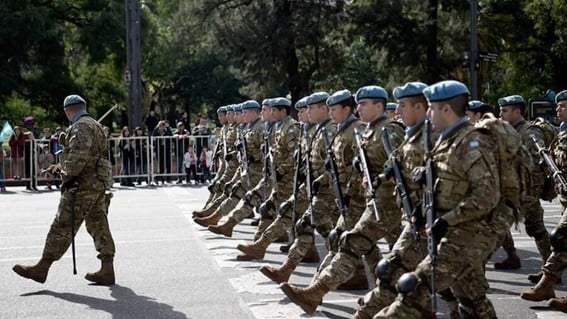 El Gobierno implementará el Servicio Militar Voluntario para jóvenes de entre 18 y 28 años