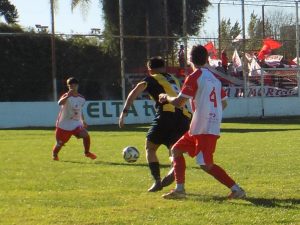 Fútbol de Primera: Huracán goleó a El Nacional