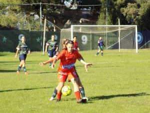 Fútbol femenino: Ganaron Colegiales, El Nacional, Argentino y Garmense
