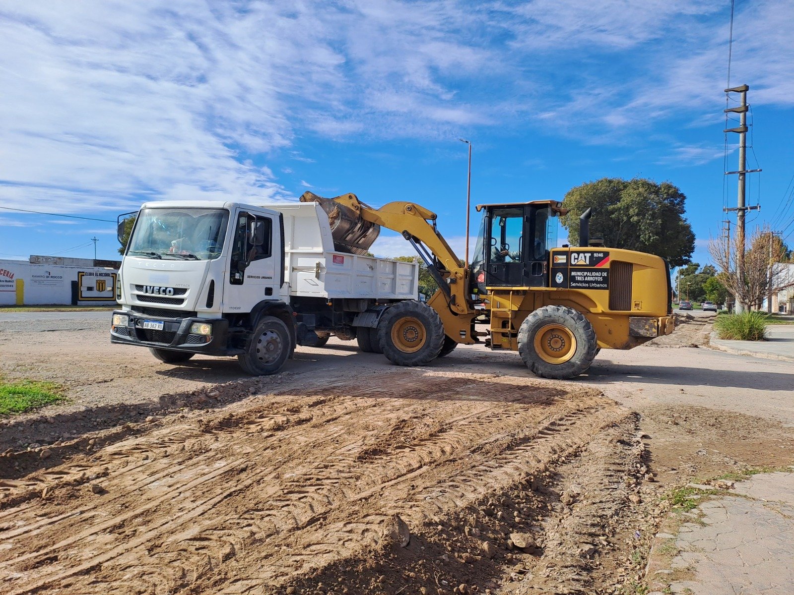 Continúan las obras de pavimento en la ciudad