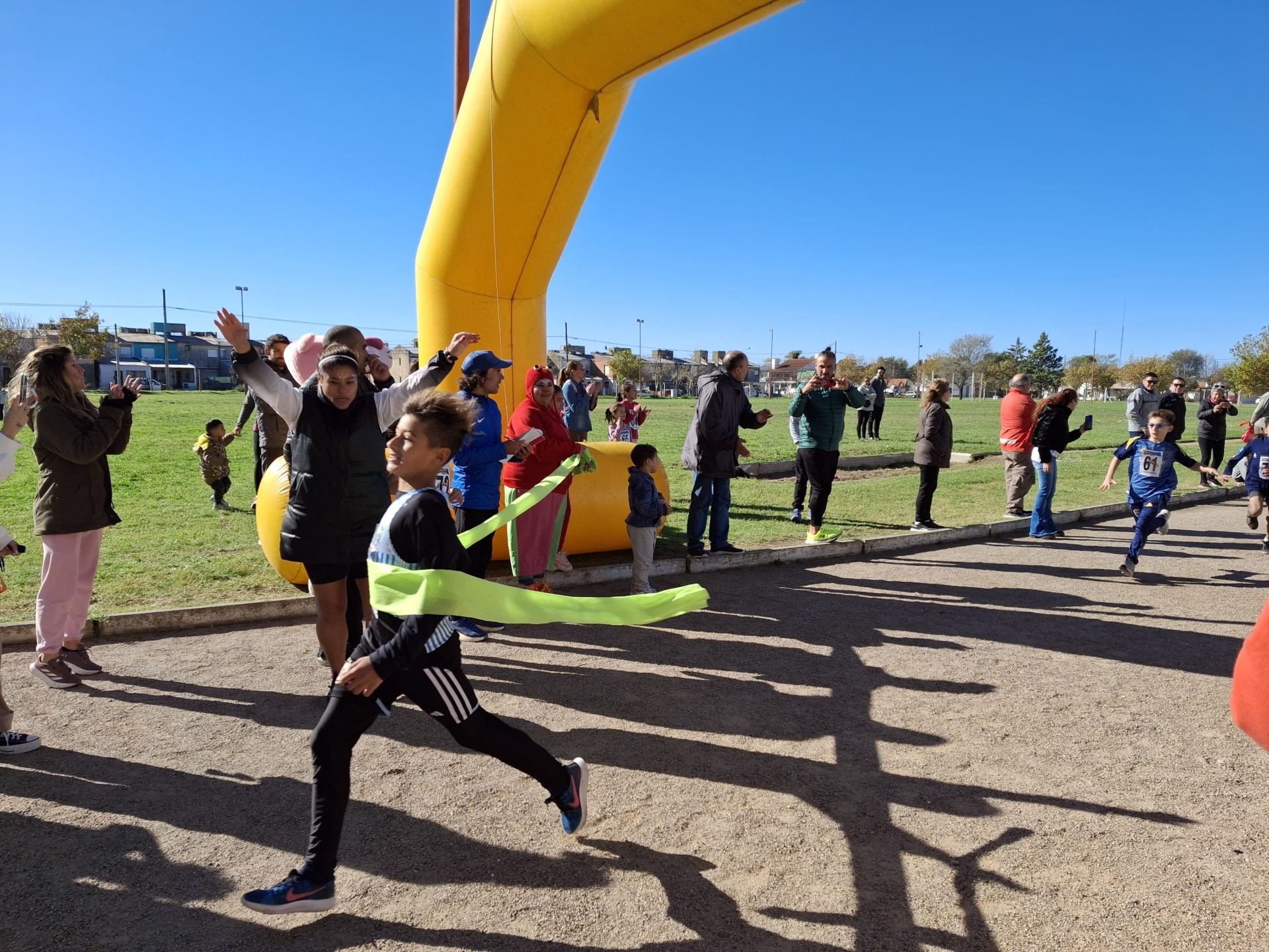 Éxito Total en el Festival de Mini Atletismo de la Escuela Municipal
