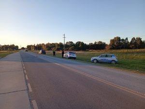 Controles ruteros en el pórtico de acceso a Claromecó