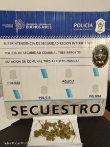 Controles en barrios: recuperan una moto robada en el mismo día