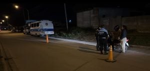 Aprehendido por encubrimiento. Iba en moto robada