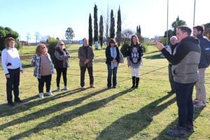 San Cayetano: en el Día del Medioambiente plantaron “100 árboles para mi ciudad”