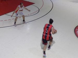 Básquet: Triunfos de Huracán, Costa Sud y Alumni por la 8ª fecha del Apertura