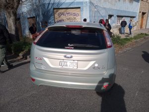 Chocaron moto y auto en Pedro N. Carrera y Saavedra
