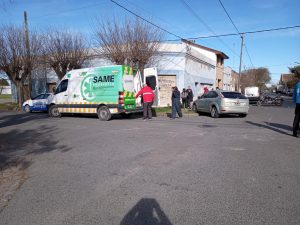 Chocaron moto y auto en Pedro N. Carrera y Saavedra