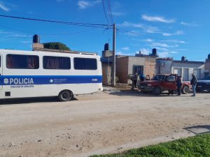 Allanamientos por conflicto entre pandillas: Secuestraron armas y drogas