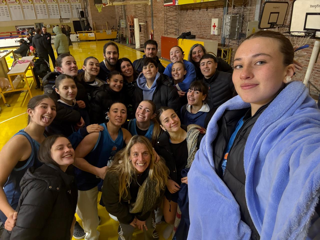 Básquet: El femenino de Club de Pelota subcampeón en Bahía Blanca