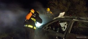 Ardió un auto en ruta 73
