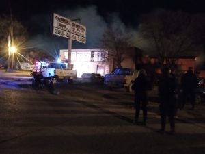 Voraz incendio consumió taller mecánico (video y audio)