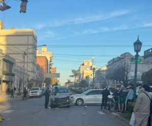 Istilart y Moreno: Choque y vuelco. No hubo heridos