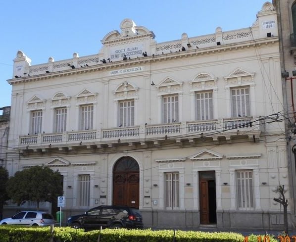 Entregaron premios de Socio protector de la Sociedad Italiana