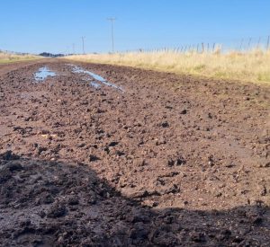 Sancionan a un productor chavense por ocasionar daños en camino rural