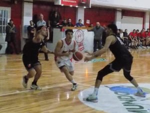 Básquet: Huracán primer finalista del Osvaldo Goizueta