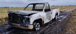 Ardió una camioneta en cercanías al Monte Guisasola