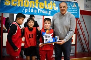 Básquet: Alumni ganó la final en U11