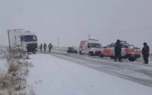 Iban a una fiesta en Río Negro y chocaron con un camión: cuatro muertos