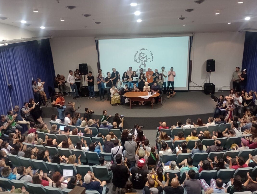 Un nuevo nieto desaparecido recupera su identidad