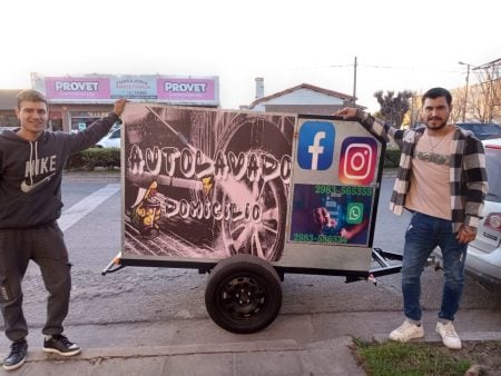 Iniciativa local: Autolavado de vehículos a domicilio