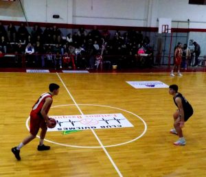 Básquet: Ganaron Quilmes y Alumni