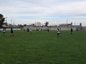 Fútbol femenino: Ganó Garmense en el adelanto