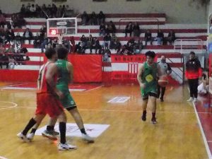Clausura de Básquet: Club de Pelota único puntero